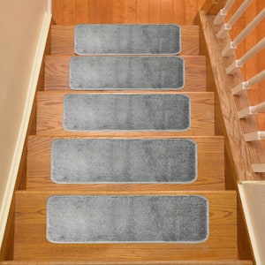 Comfortable Collection Gray 7 inch x 24 inch Indoor Carpet Stair Treads Slip Resistant Backing (Set of 13)