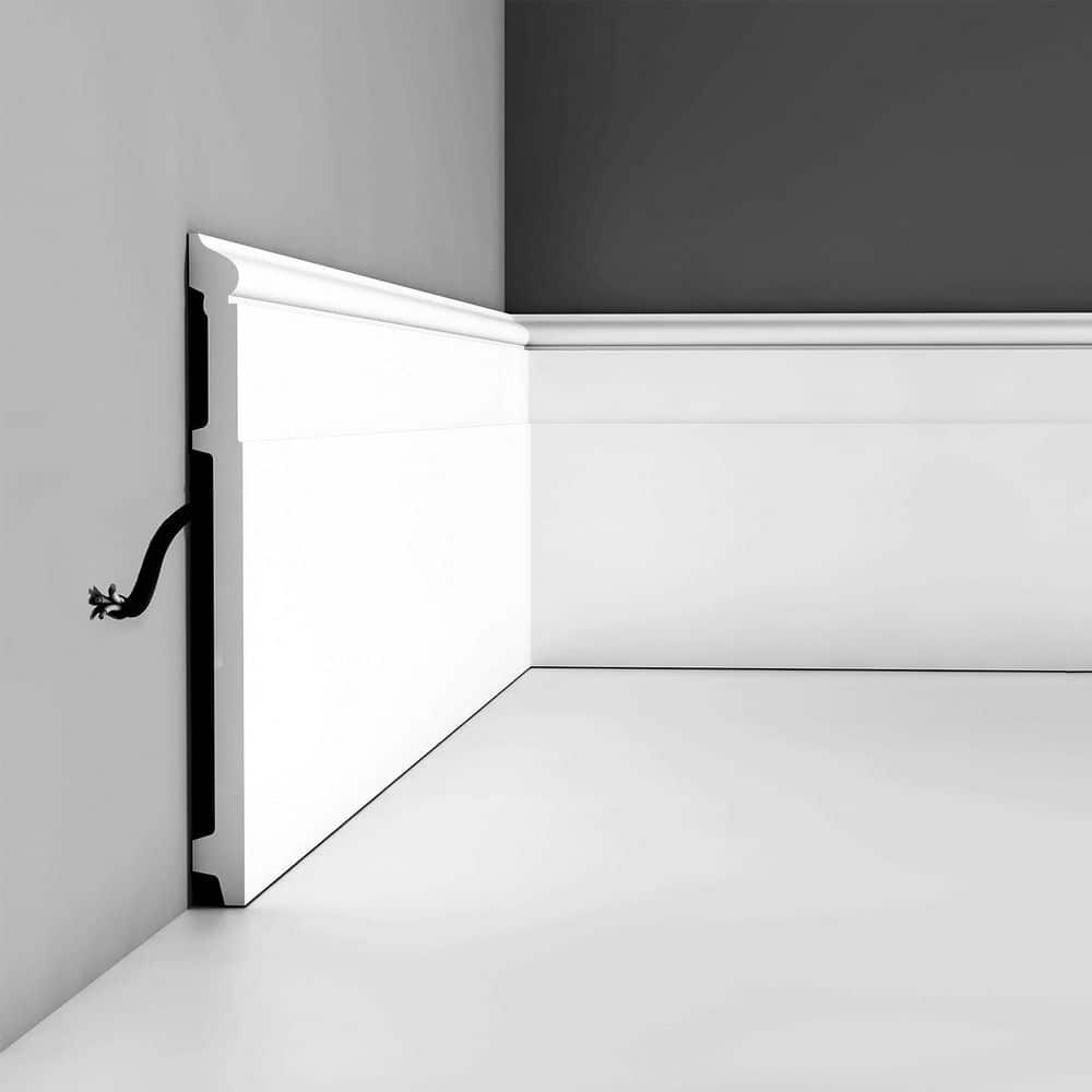 7.88'' High White Polystyrene Baseboard Moulding Set