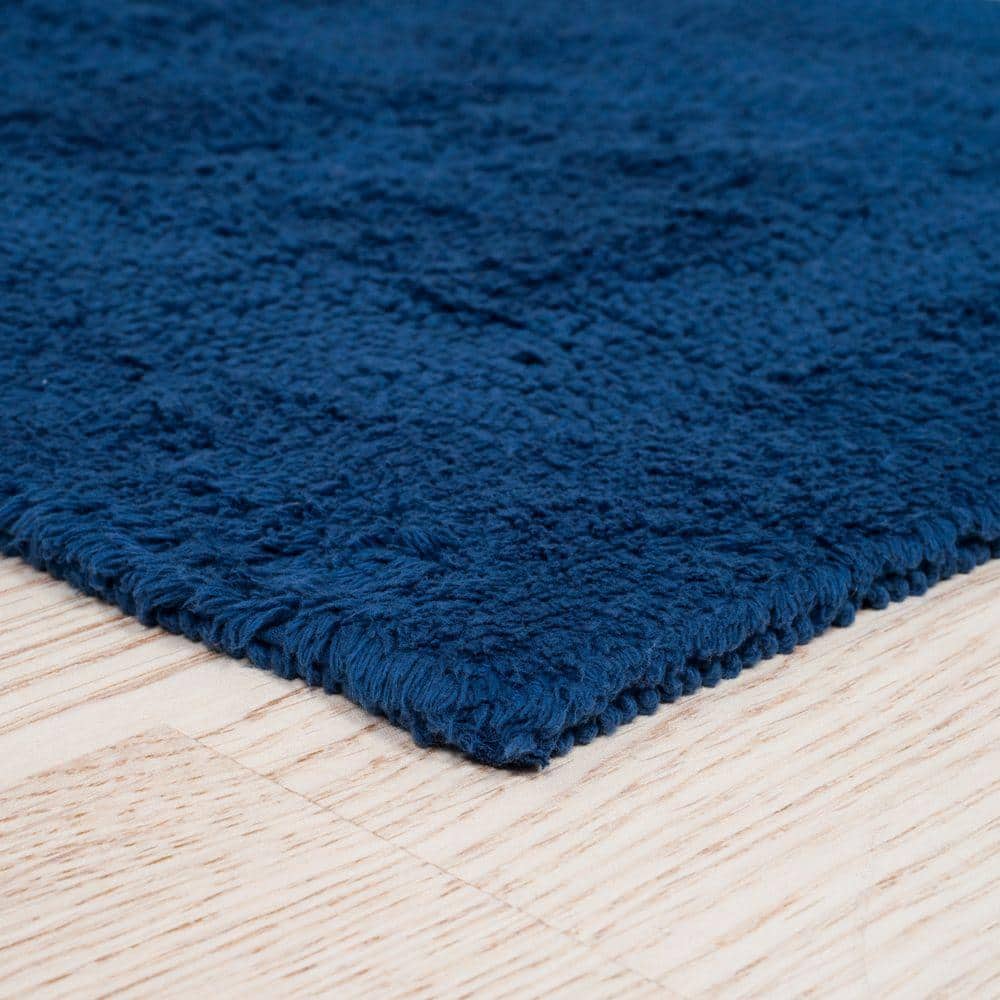 Coastal Comfort Cotton 24x60 Reversible Bath Runner in Navy
