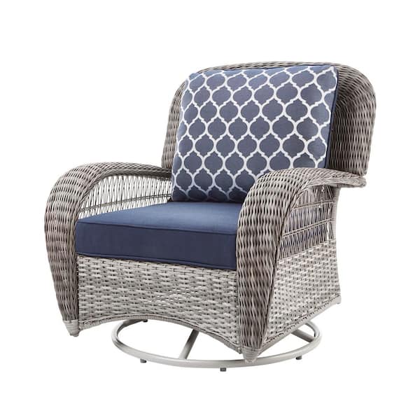 Hampton Bay Beacon Park Gray Wicker Outdoor Patio Swivel Lounge Chair with CushionGuard Midnight Trellis Navy Blue Cushions