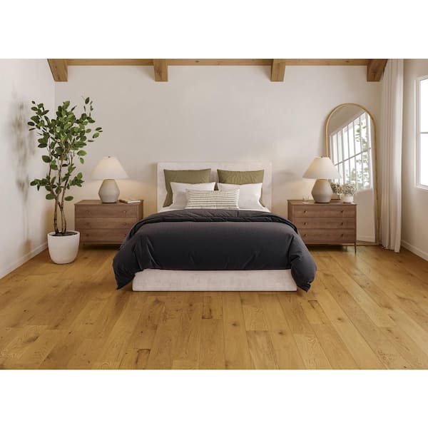 Bedrosians Laguna French Oak Shell 0.16 in. T x 9.5 in. W Click-Lock Wire Brushed Engineered Hardwood Flooring (28.41 sq. ft./ctn)