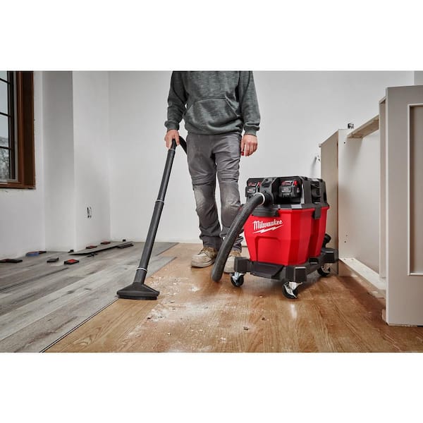 Milwaukee M18 9 Gal. Wet/Dry Vacuum Tank 0912-20 - The Home Depot