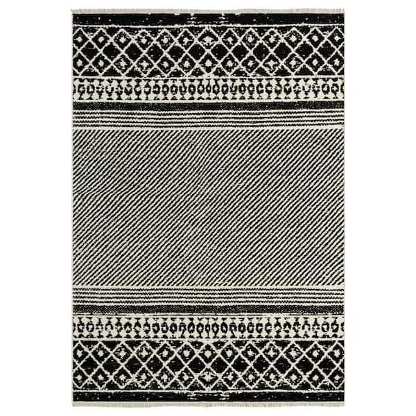 VCNY Home Nevisha Black 5 ft. x7 ft. Striped Poly-Cotton Blend Rectangle Indoor Area Rug