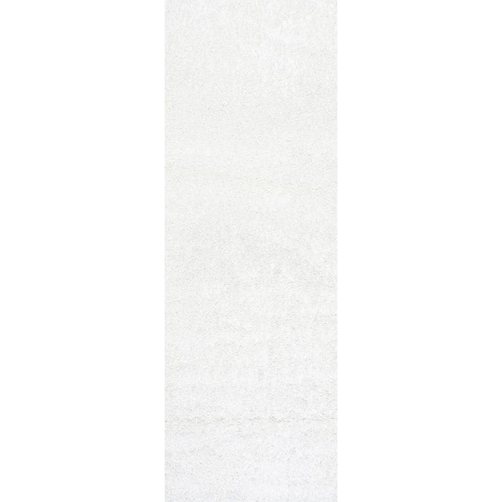 Luxurious White Shag Runner Rug, 2' 6" x 6', Easy Care Synthetic