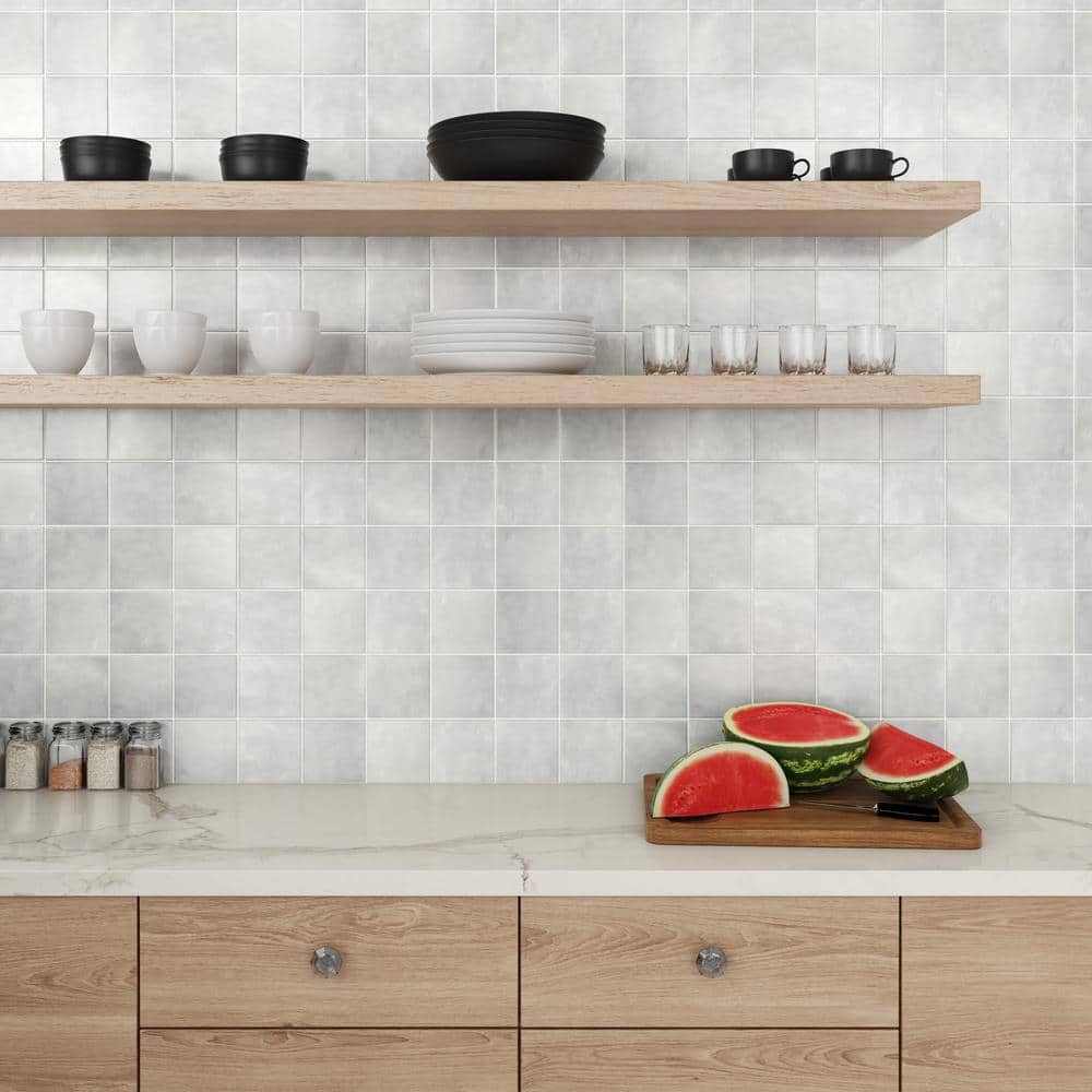 Cloe Glossy Gray Ceramic Wall Tile 5" x 5" Pack