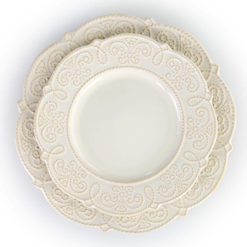 Luna White Porcelain Scalloped 16-Piece Dinnerware Set