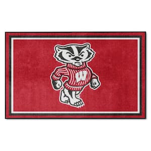 Wisconsin Badgers Red 4 ft. x 6 ft. Plush Area Rug