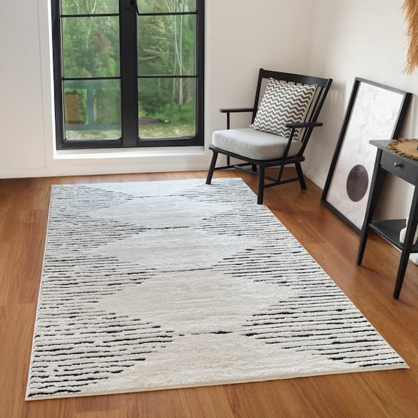 Monotone 5 x 8 White Moraccan Pattern Area Rug for High Traffic Living Room Dining Room Bedroom