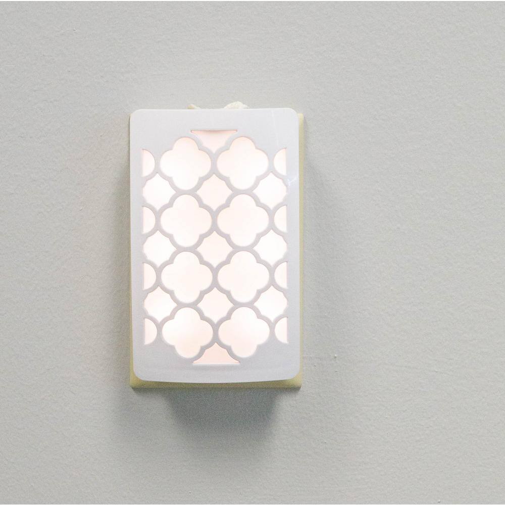 White Tangier Pattern Plug-In Night Light Cover