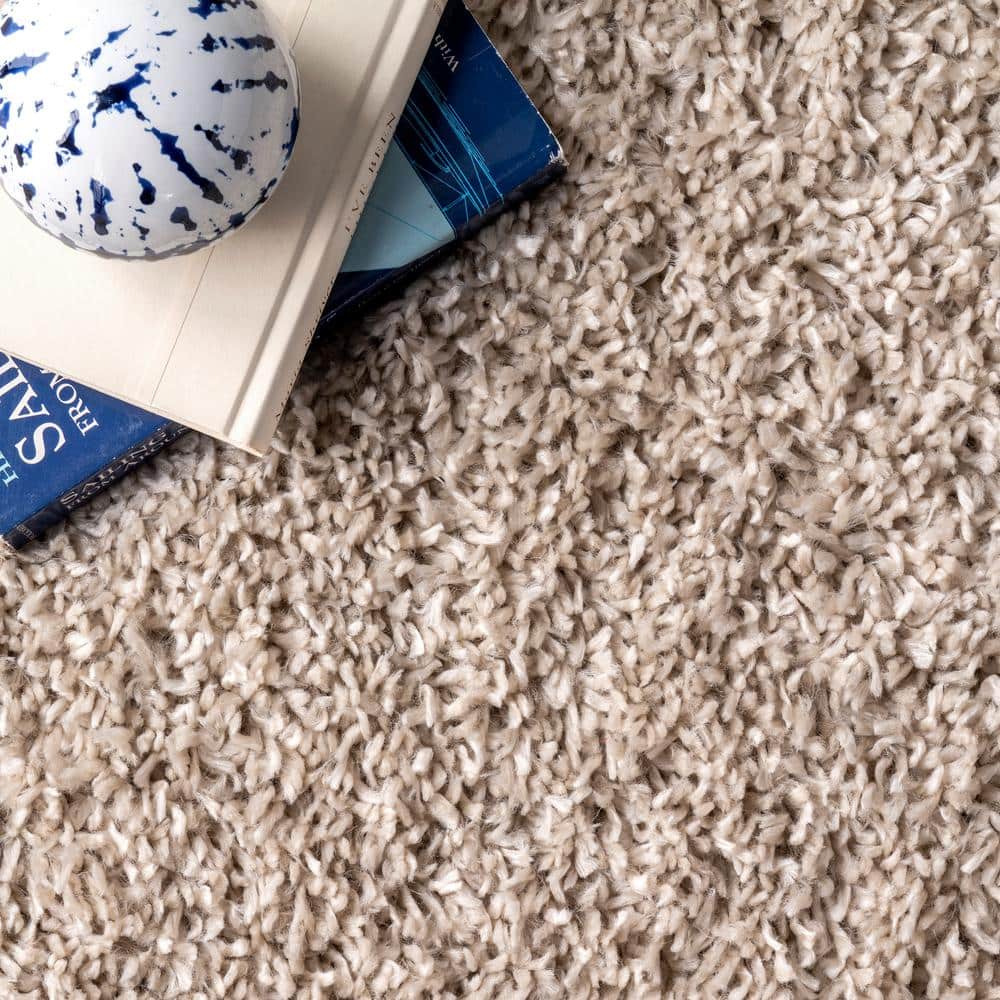 Nuloom Kara Solid 2x8 Runner Shag Indoor Area Rug for Living Room Bedroom Dining Room Nursery Entryway Hallway, Beige