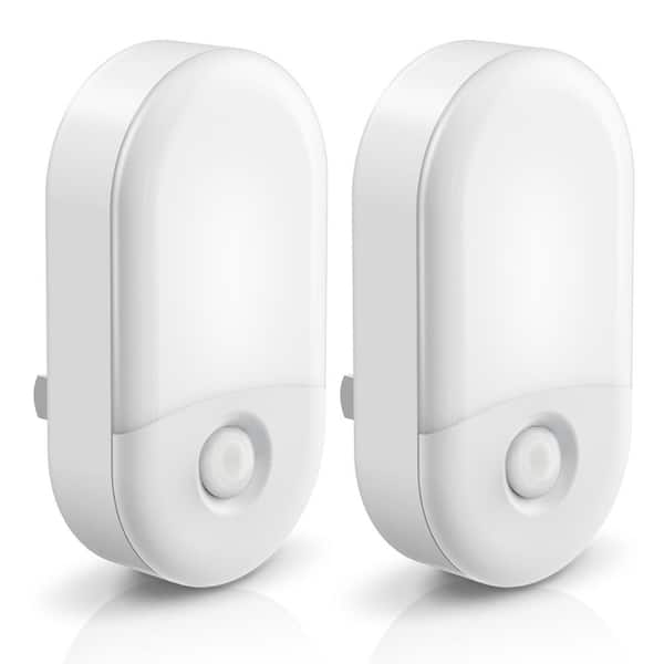 0.6-Watt Dusk to Dawn Dimmable 30/60 Lumens Adjustable Brightness Integrated LED Night Light 3000K 2-Pack for Stairway