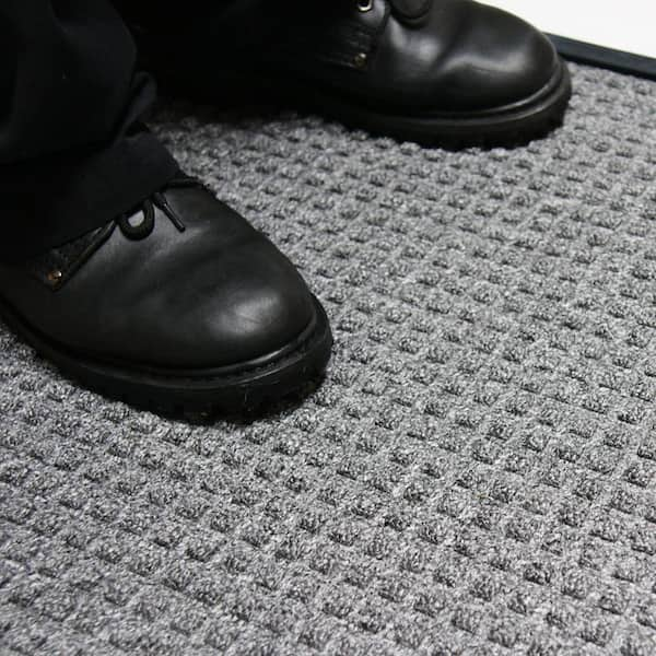 Natural Rubber, Ideal for Any Outside entryway, Scrapes Shoes Clean of Dirt  & Grime, Rug Mats for Entry, Patio, Busy Areas, 