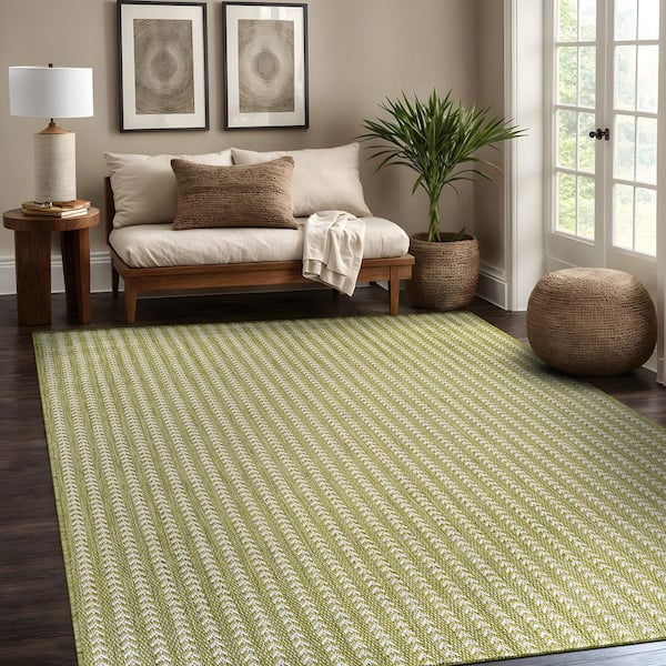 Arrow Olive 6 ft. x 9 ft. Chevron Striped Washable Indoor Outdoor Area Rug