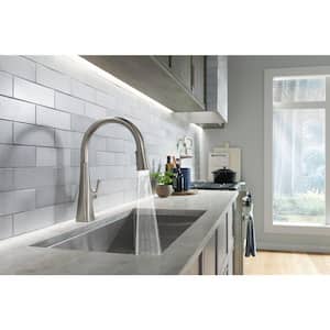 Graze Single-Handle Pull-Down Sprayer Kitchen Faucet with Response Technology in Vibrant Stainless
