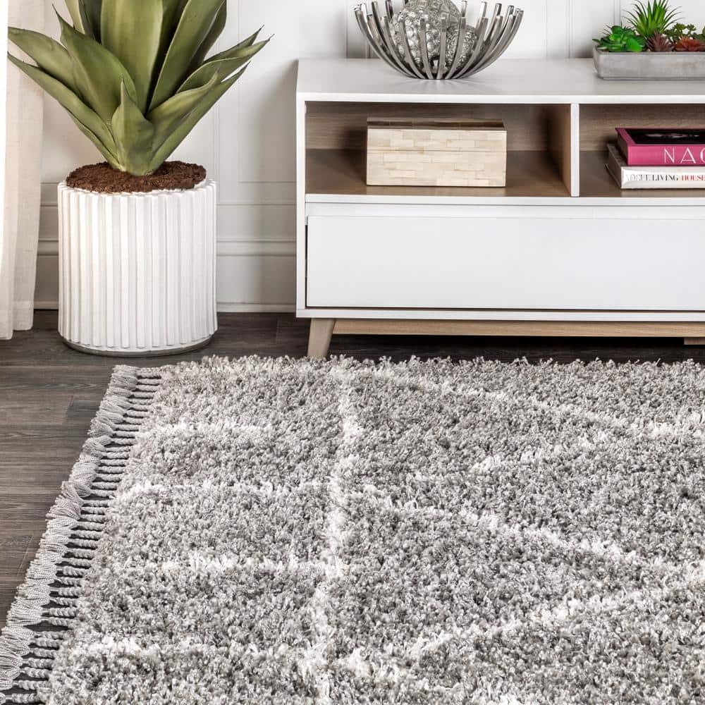 Reversible Grey/Cream Moroccan Trellis Shag Rug 4' x 6'
