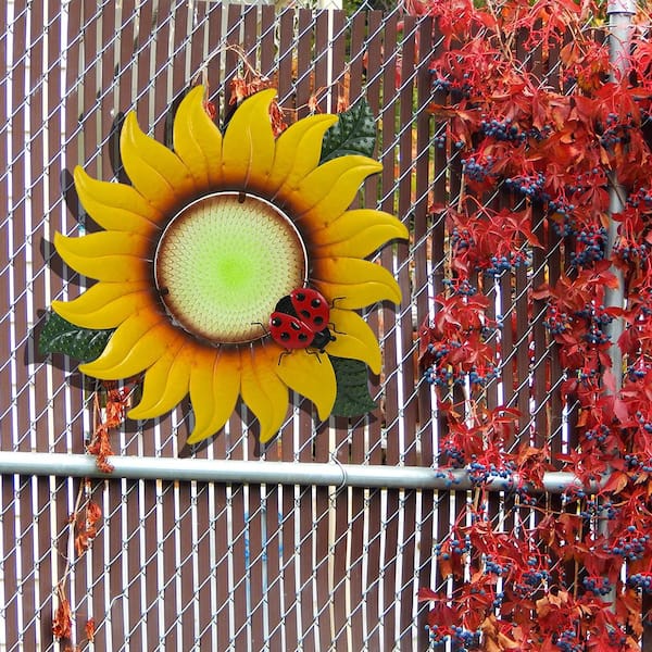 LuxenHome Sunflower Metal and Glass Outdoor Wall Decor WHAO1166