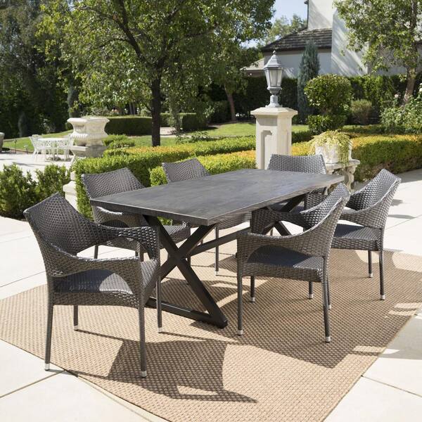 broyhill outdoor furniture 7 piece dining set