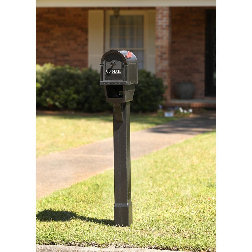 Hampton Black Plastic Mailbox and Post Kit with Newspaper Slot