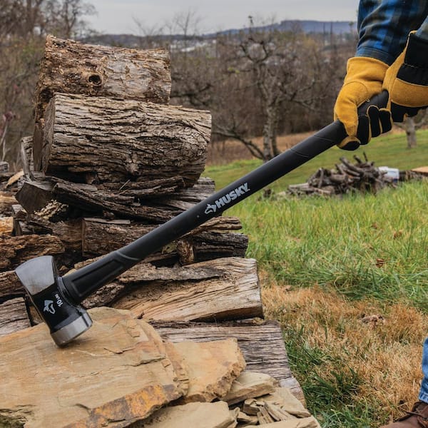 Husky 10 lb. Sledgehammer with 35 in. Fiberglass Handle MD-10DSOF