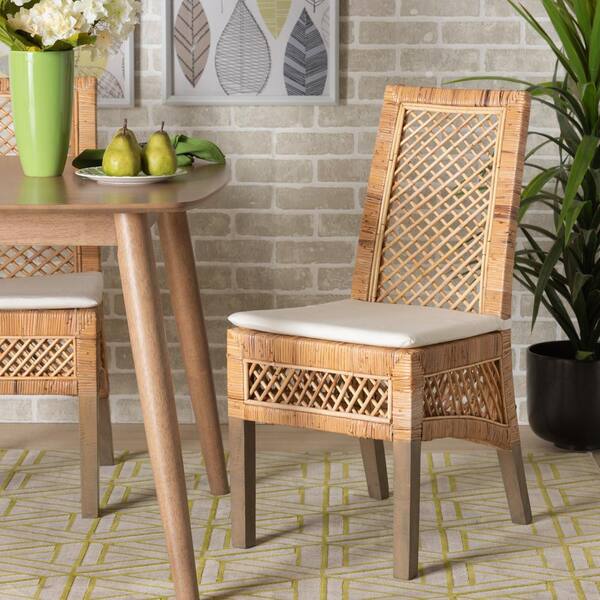 Bali Hardwood Timber 120cm Round Dining Table + 4 Coral Bay Rattan Dining  Chairs Whitewash (RRP $2599)