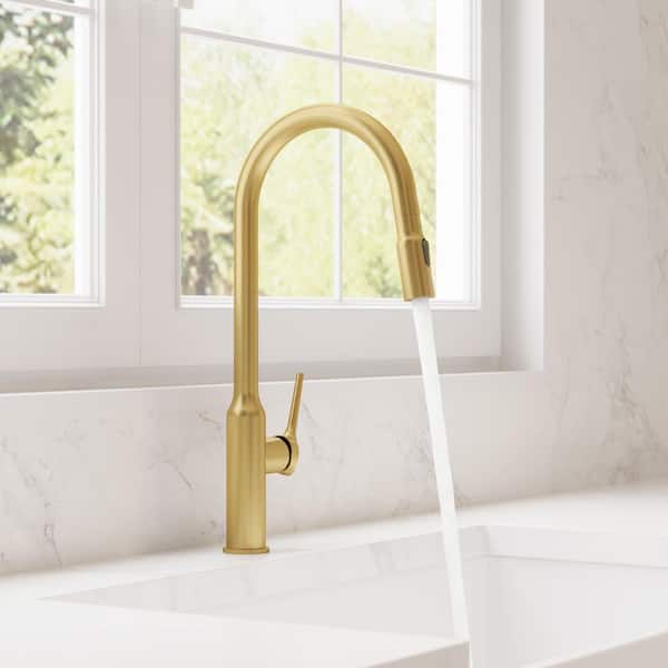 Single Handle 19.8 in. H Pull down Sprayer Kitchen Faucet with 2-Function 360° Swivel Spout in Brushed Gold