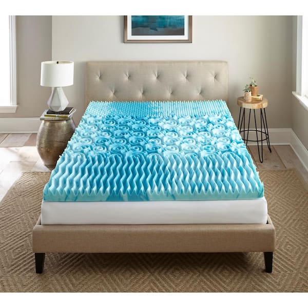 HENREDON Medium Standard Gel Memory Foam Queen Mattress Topper