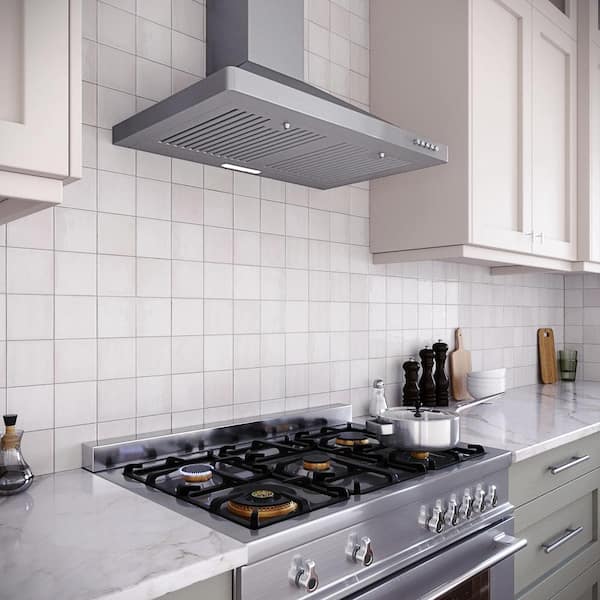 How to Choose the Best Range Hood Filter: Baffle Filters, Aluminum Filters,  and Charcoal Filters.