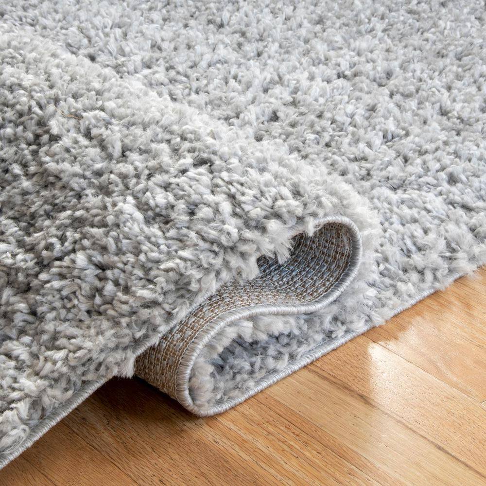 Luxurious Gray Solid Shag Synthetic Area Rug 4' x 6'