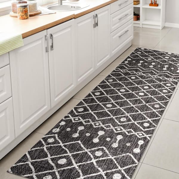 JONATHAN Y Nokat Black/Ivory 2 ft. x 10 ft. Modern Bohemian Indoor/Outdoor Area Rug