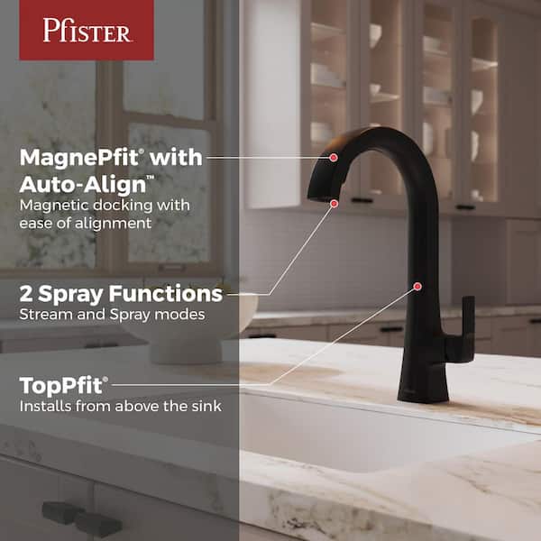 Vaneri Single Handle 15.75 in. Pull Down Sprayer Kitchen Faucet with 360° Spout Swivel in Spot Defense Matte Black
