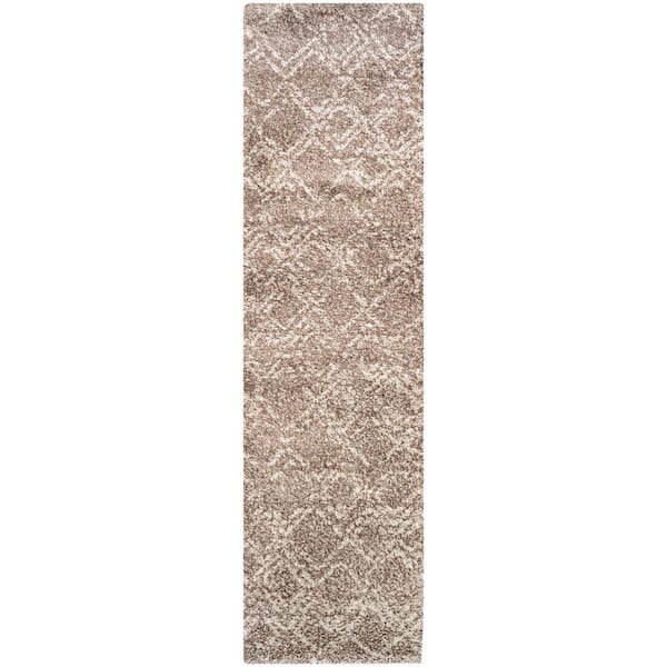 Couristan Bromley Pinnacle Camel-Ivory 2 ft. 2 in. x 7 ft. 10 in. Runner Rug