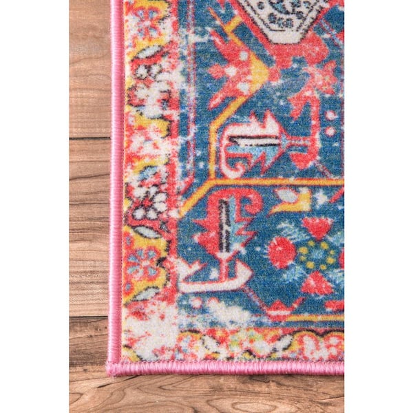 Lot 404 Sm Handmade Oriental Scatter Rug 2'6 by 3' DEN bidding ends 1/4  $11.00