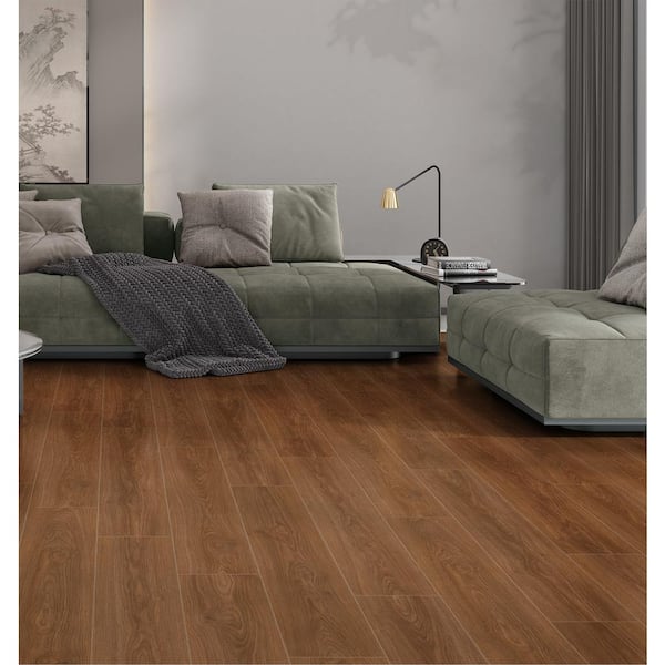 Sutton Place Oak 14 mm T x 8 in. W Waterproof Laminate Wood Flooring(13.28 sq. ft./case)