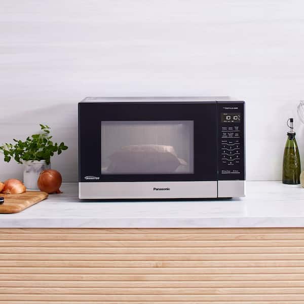 Panasonic 1.2 cu. ft. Countertop Microwave Oven in Black