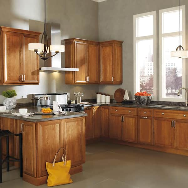 Thomasville Artisan Custom Kitchen Cabinets Shown In Modern Style Hdinsttssh The Home Depot