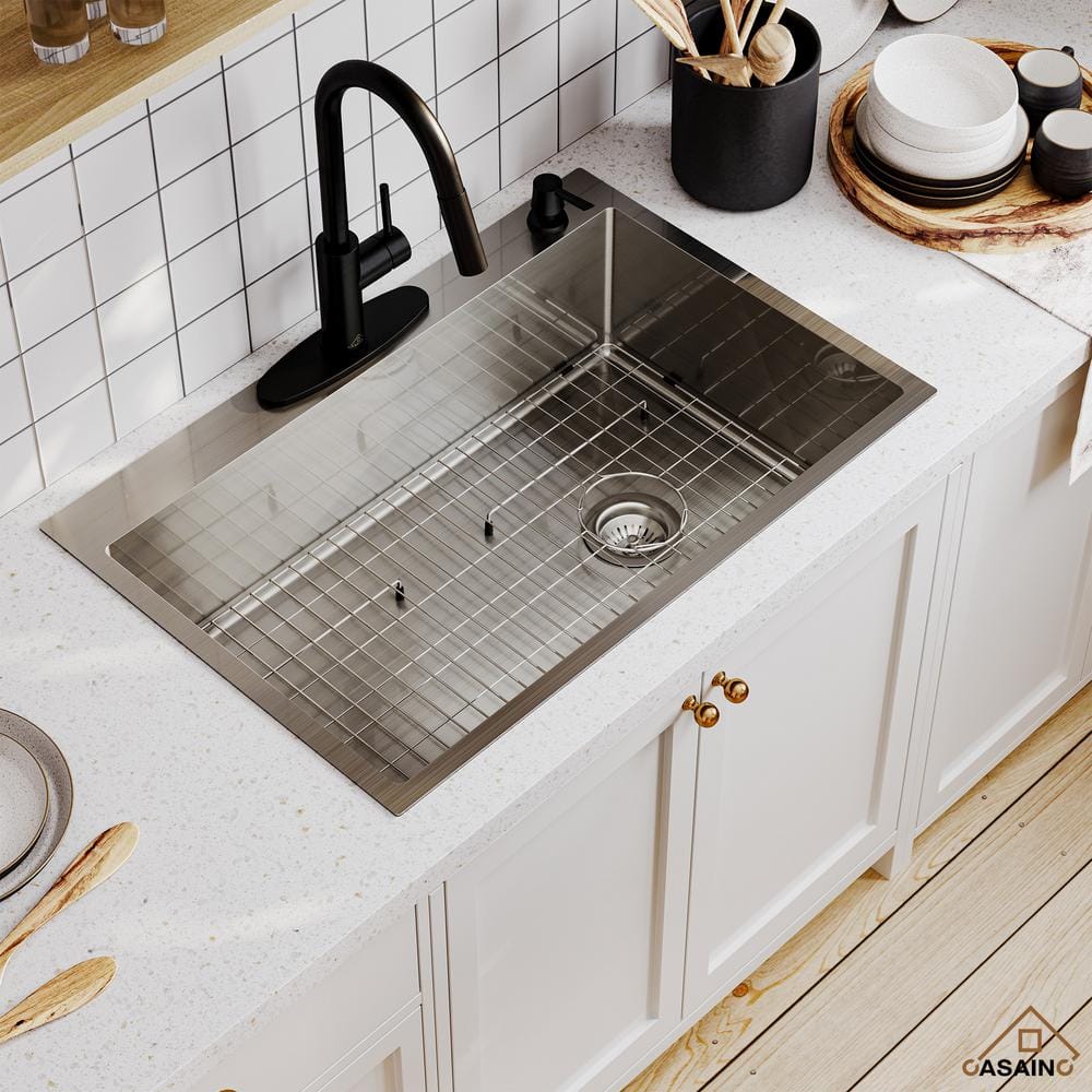 33" Brushed Stainless Steel Farmhouse Kitchen Sink with Grid