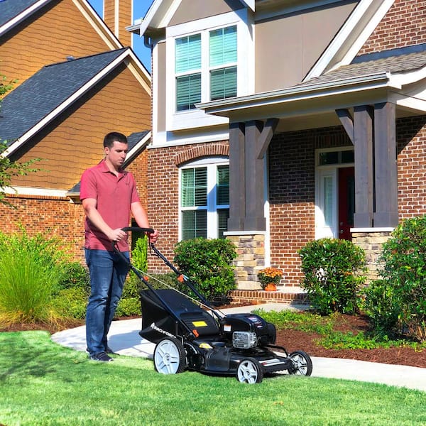 YARD FORCE YF22-3N1SP 21 in. EX625 Briggs and Stratton Just Check and Add Self-Propelled RWD Walk-Behind Mower - 2