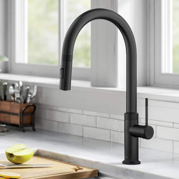 Oletto Modern Industrial Pull-Down Single Handle Kitchen Faucet in Matte Black