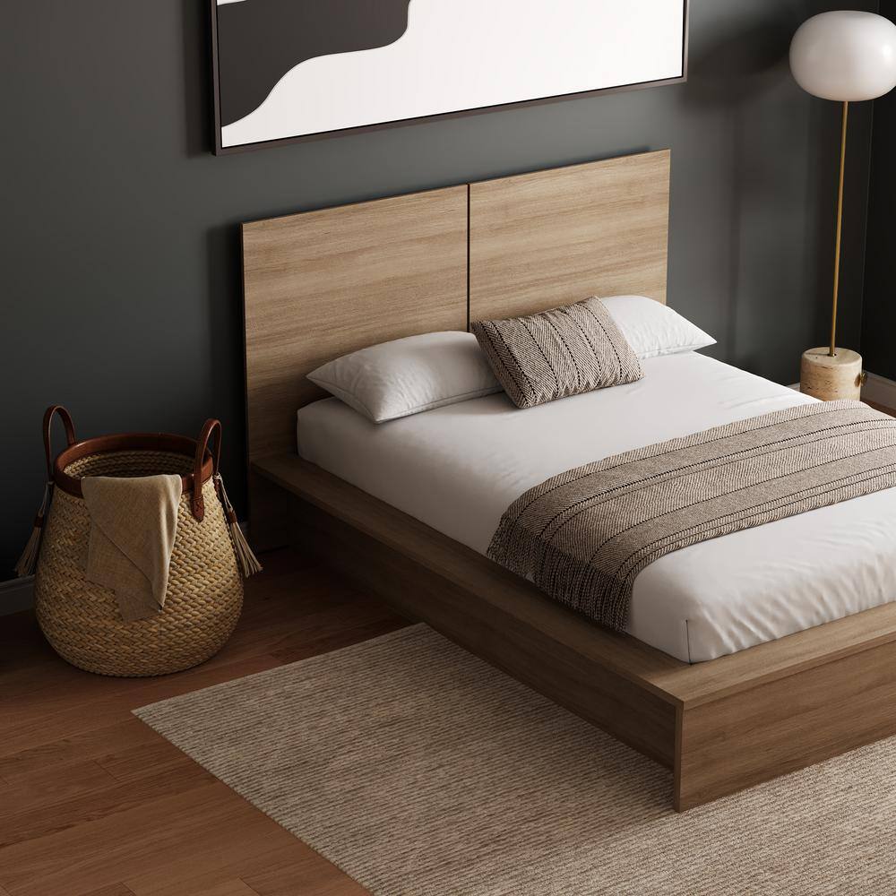 Light Brown Oak Full Platform Bed with Headboard