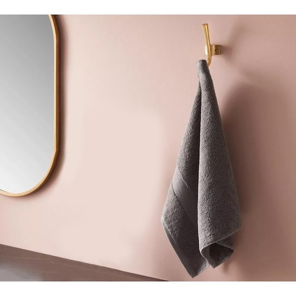 https://images.thdstatic.com/productImages/667fbd95-742d-4611-a806-f31d13458ebd/svn/sharkskin-grey-delara-bath-towels-a1hcwtset-24gry-4f_600.jpg