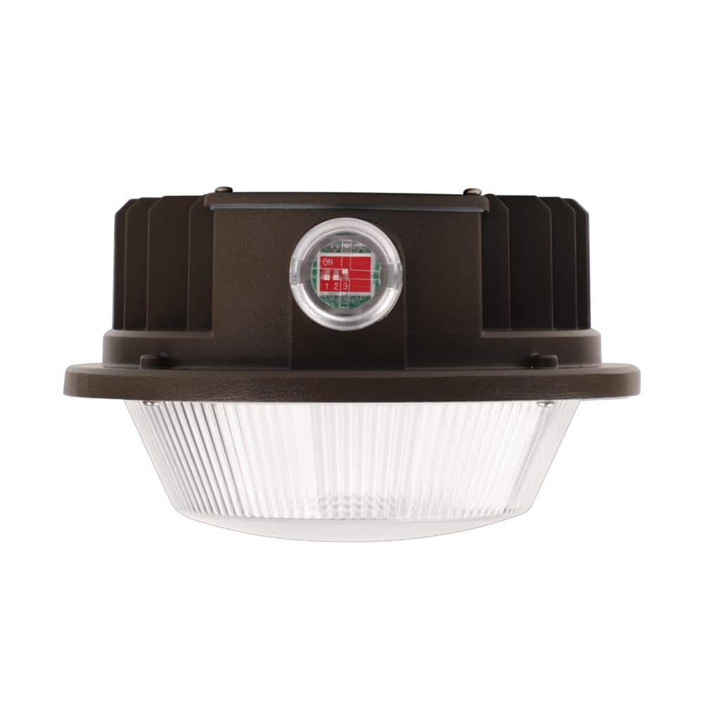 Pinegreen Matte Brown LED Dusk-to-Dawn Outdoor Floodlight