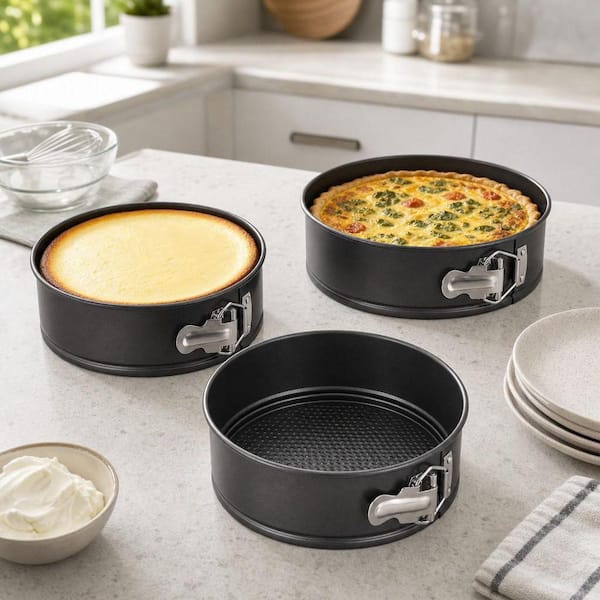 Wudkey Springform Pan Set of 3 Non-stick Leakproof Round Cake Pan Set Includes 3 Pieces 6 in. 8 in. 10 in