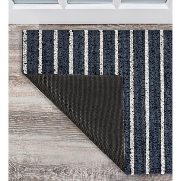 https://images.thdstatic.com/productImages/668a349d-9277-5917-8a0c-24fee01ce620/svn/navy-white-nautica-door-mats-nad016843-66_600.jpg