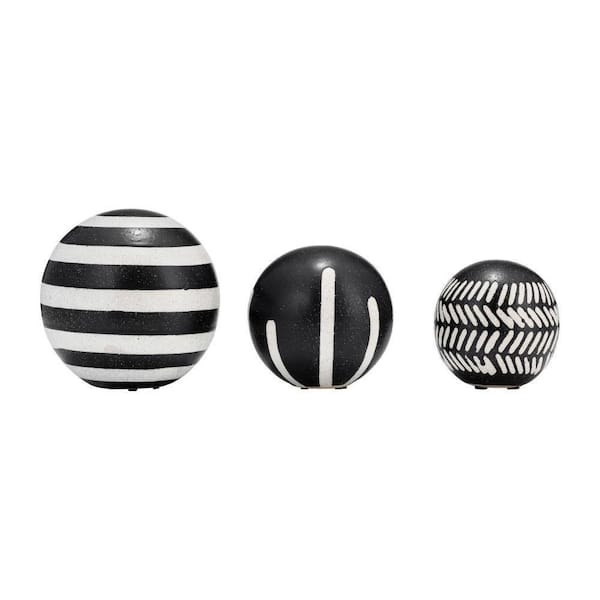 Liv & Skye Black/Ivory 6 in. 6 in. Stoneware Round Tribal Decorative Orb (Set of 3)