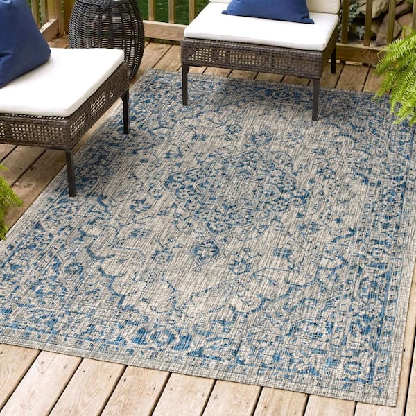 JONATHAN Y Rozetta Boho Medallion Gray/Navy 5 ft. 3 in. x 7 ft. 7 in. Textured Weave Indoor/Outdoor Area Rug