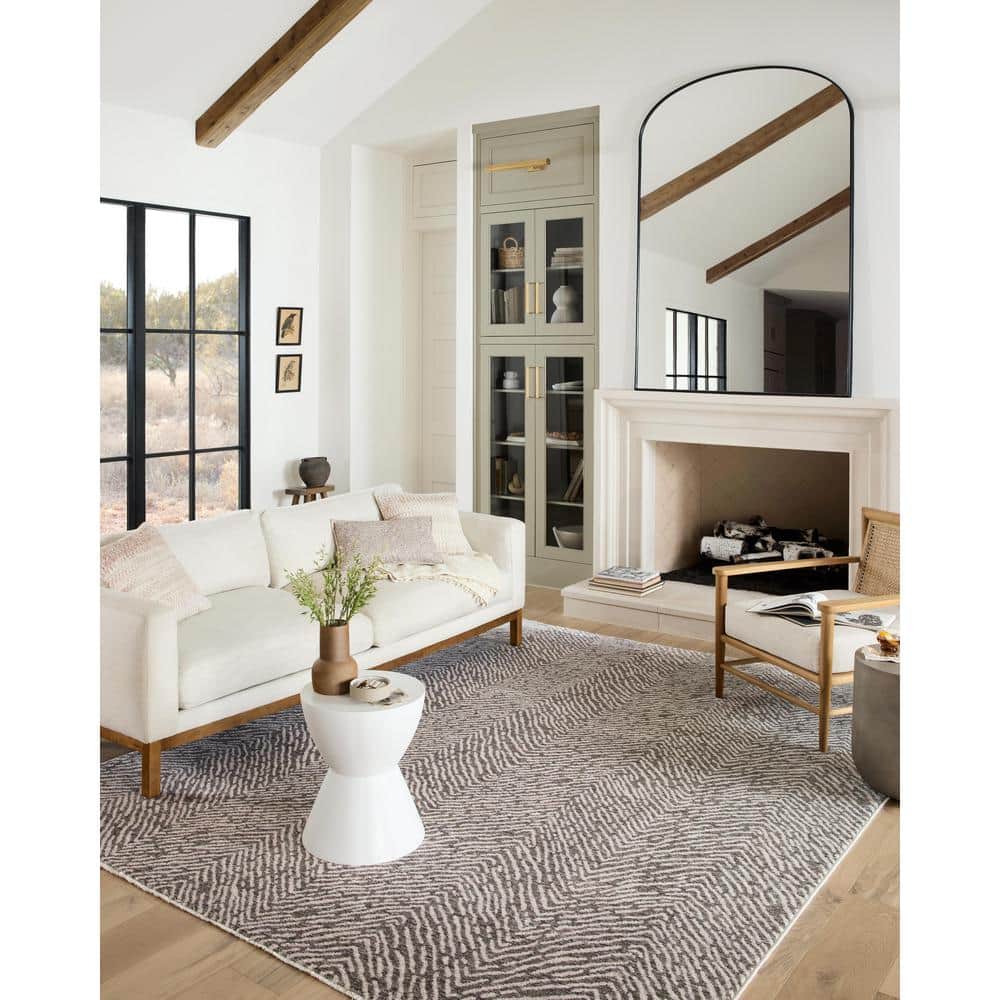 Vance Handmade Taupe Dove Easy-Care Viscose Rug - 31in x 144in