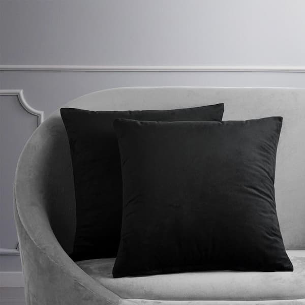 Waverly Indoor Plw Pleated Velvet Black Throw Pillows 18 x 18