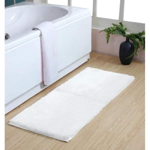 Ashburn 21 in. x 54 in. White Rectangle Bath Runner Rug