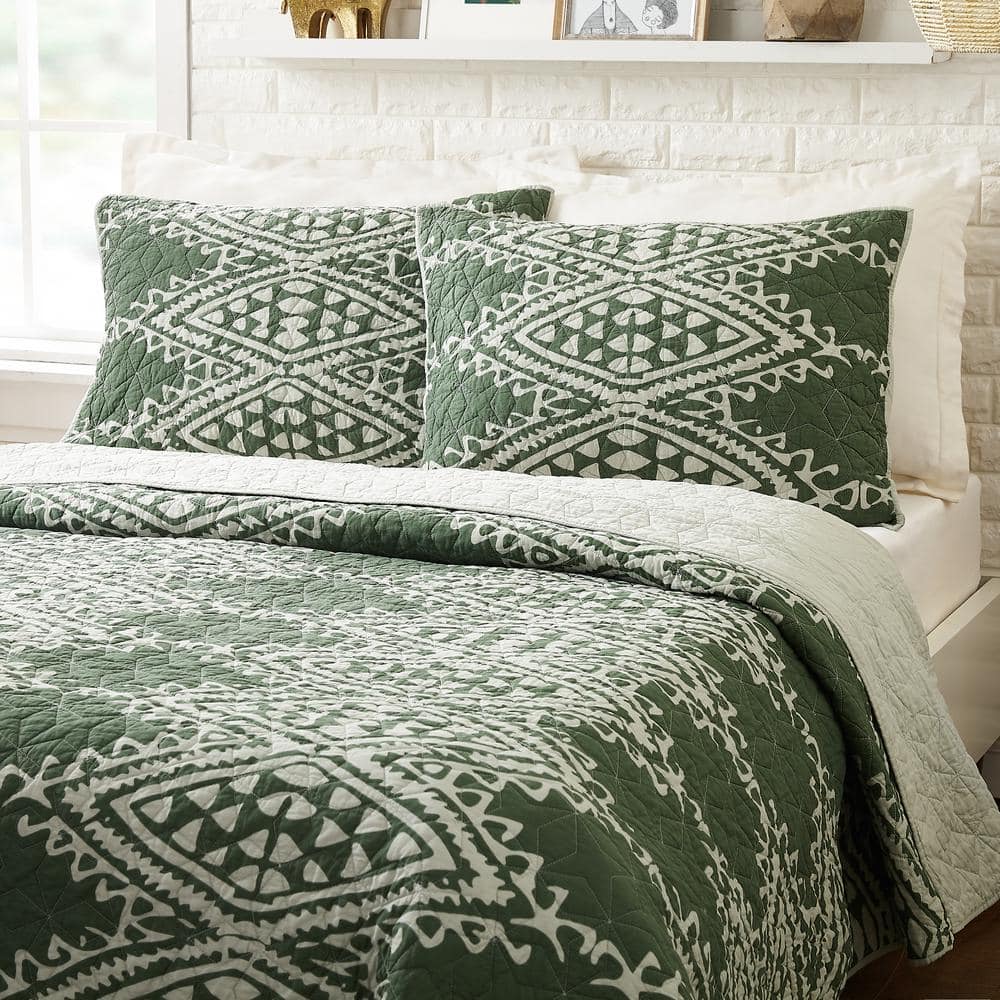 Full Gray Cotton Reversible Quilt Set with Trim