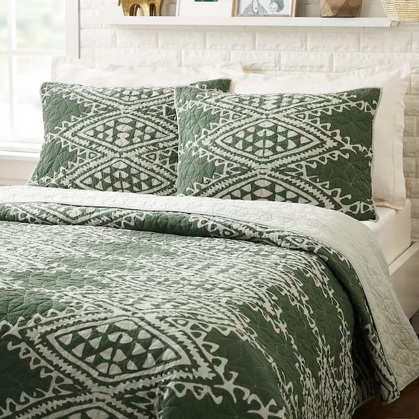 Aisha 3-Piece Green King Cotton Quilt Set